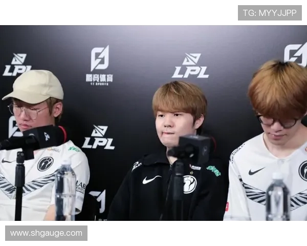 IG在大师赛积分榜中以72分稳居第一位置引发热议